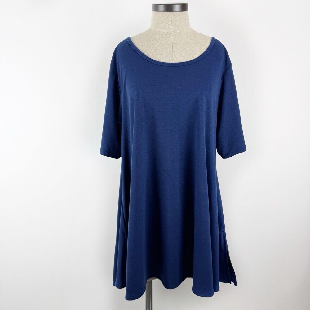 NEW LuLaRoe Perfect T Women's Top Navy Blue Solid Short Sleeve Tee Shirt NWT 2XL - Picture 3 of 16